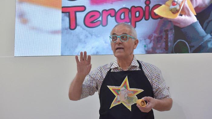 &Egrave; morto Franco Neri, addio al pap&agrave; della &ldquo;Cannoloterapia&rdquo;