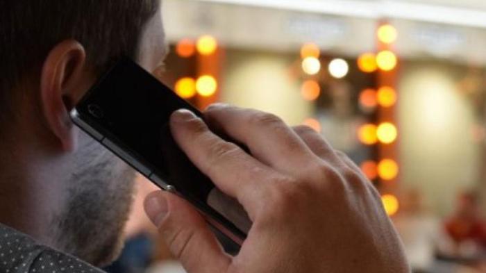 Falso sms e telefonata, tentano di portargli via 15 mila euro: alle Poste smascherano il raggiro