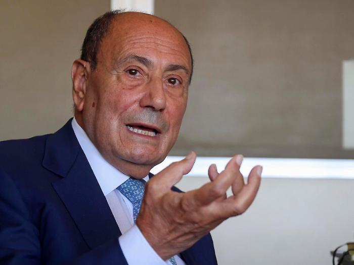 I guai della maggioranza, indagati in tutti i partiti: l’irritazione di Schifani