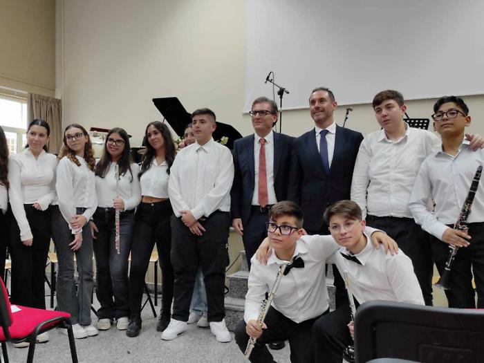 Gela, l’Istituto Eschilo ha presentato il Liceo musicale: «Un investimento per i giovani del territorio»