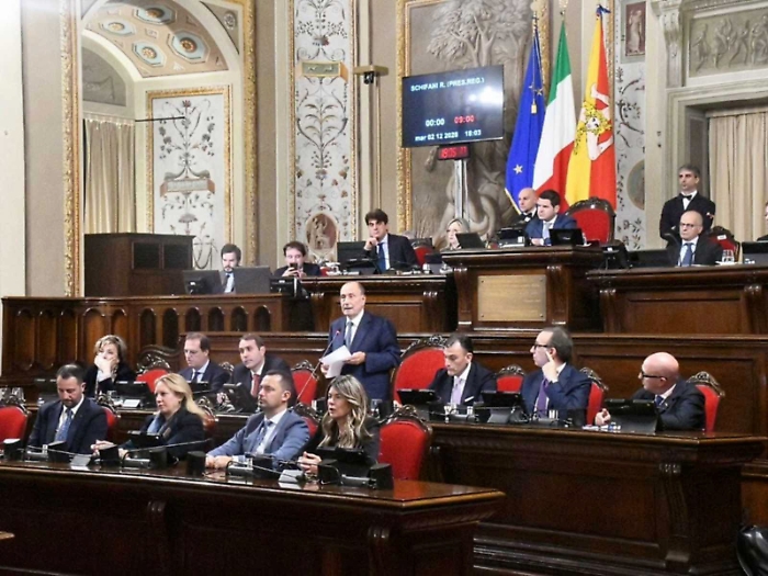 Assessori pi&ugrave; &ldquo;poveri&rdquo; dei deputati supplenti: all&rsquo;Ars il centrodestra lavora gi&agrave; al ritocchino