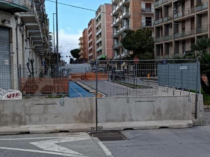 Siracusa, caos viale Teocrito: lavori in corso, commercianti senza ristori e preoccupati