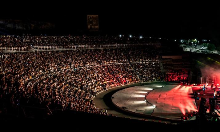 La falla nella legge riapre il Teatro greco ai live: &laquo;Cos&igrave; si aggira il principio dell&rsquo;eccezionalit&agrave;&raquo;