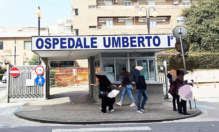 &laquo;Pap&agrave; umiliato al Pronto soccorso&raquo;